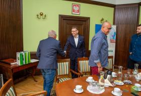 Spotkanie Prezydenta Olsztyna Piotra Grzymowicza  z Konradem Bukowieckim